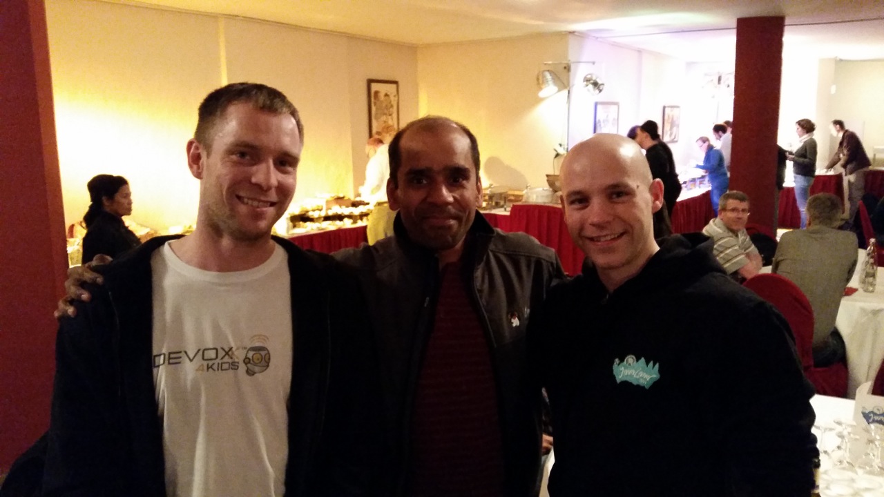 Alexander Bischof, Arun Gupta, Oliver Milke